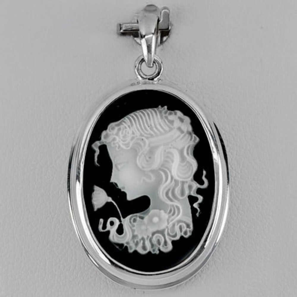 925 Sterling Silver Pendant Resin Black Cameo White‎ Lady 3.69 G.